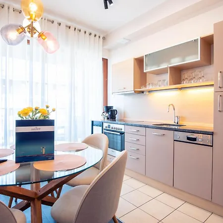 Apartament Dwupoziomowy Z Widokiem Na Morze Swinoujscie Exterior photo